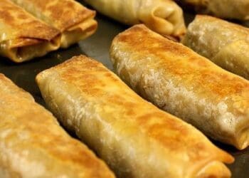 Chinese Egg Rolls - Mrs Kwan's Quick Snack