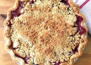 Cranberry Pear Crumble