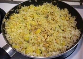Curried Rice and Pineapple - TheRecipe.Website