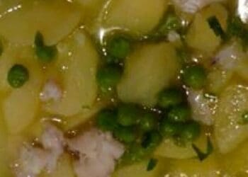 Spanish Potatoes in Green Sauce - Patatas en Salsa Verde - TheRecipe.Website