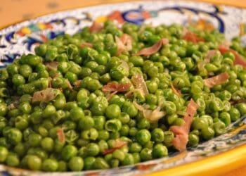 Braised Peas with Prosciutto - TheRecipe.Website