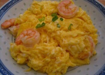 Chinese Scrambled Eggs with Shrimp - TheRecipe.Website