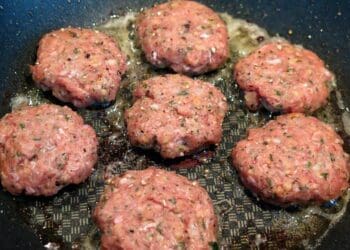 Swedish Beef a la Lindstrom - Biff a la Lindstrom - TheRecipe.Website