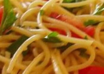 Spaghetti with Olives and Capers - Spaghetti all Vesuviana