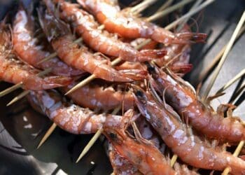 Greek Skewered Shrimp - Garides Souvlakia - TheRecipe.Website
