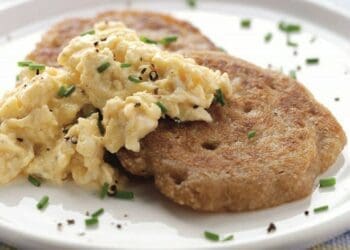 Oatcakes and Scrambled Eggs