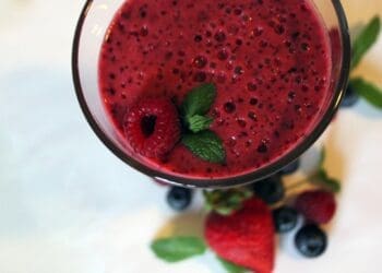 Red Smoothie - TheRecipe.Website