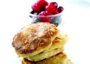 Muesli Pancakes with Summer Berry Compote