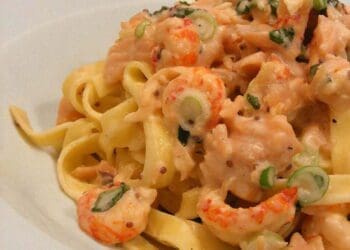 Tagliatelle with Smoked Salmon - TheRecipe.Website
