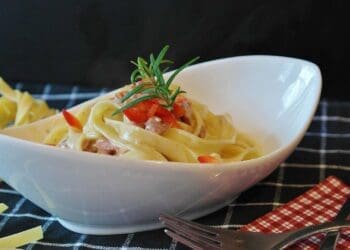 Linguine with Sardines Fennel and Capers - TheRecipe.Website