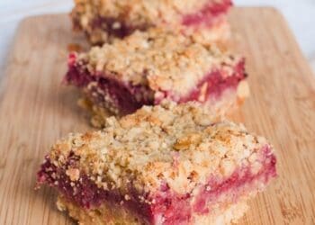 Raspberry and Strawberry Oat Biscuits Recipe - TheRecipe.Website