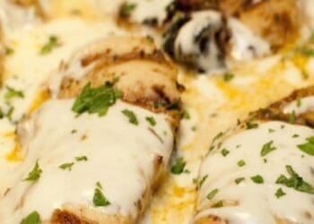 Chicken Breasts with Chive Creamy Sauce