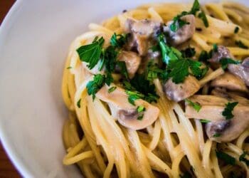 Pasta with Mushroom Sauce Vegan - TheRecipe.Website