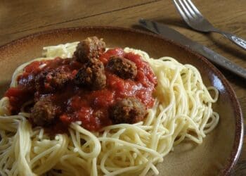 Spaghetti and Meatballs