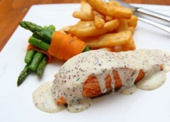 Salmon in Mustard Sauce