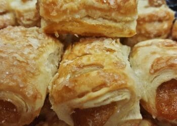 Quick Apple Turnovers