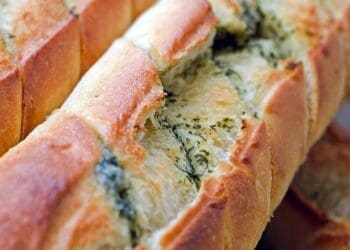 Tasty Garlic Bread - TheRecipe.Website