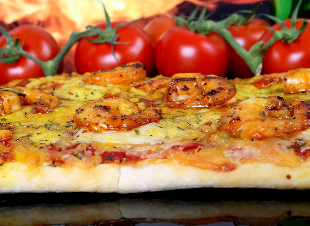 Simple Seafood Pizza Recipe - TheRecipe.Website