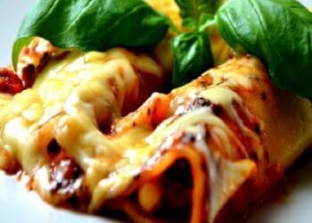 Chicken and Spinach Cannelloni Recipe - TheRecipe.Website