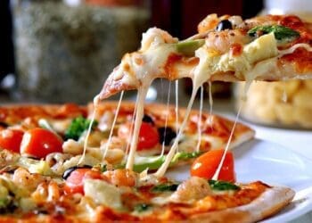 Ham, Asparagus and Cheese Pizza Recipe - TheRecipe.Website