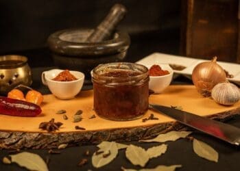 Homemade Caramelised Onion Chutney Recipe - TheRecipe.Website