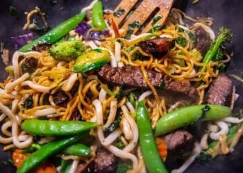 Beef and Broccoli Noddle Stir Fry Recipe - TheRecipe.Website