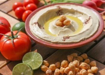 Easy Hummus Recipe - TheRecipe.Website