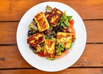Halloumi Summer Salad Recipe - TheRecipe.Website