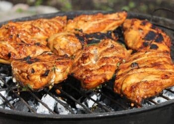 Marinated Barbecue Chicken Recipe - TheRecipe.Website