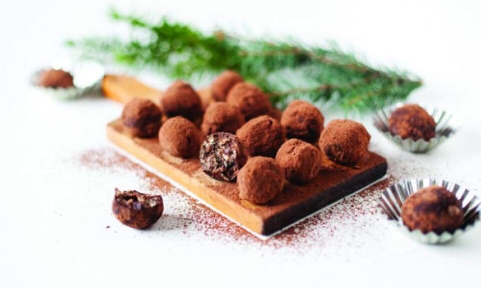 Nutty Chocolate Truffles Recipe - TheRecipe.Website