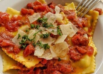 Beef Ravioli with Tomato Sauce Recipe - TheRecipe.Website