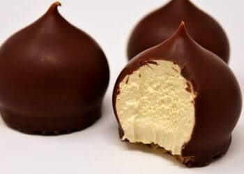 Chocolate Foam Kisses Recipe - TheRecipe.Website