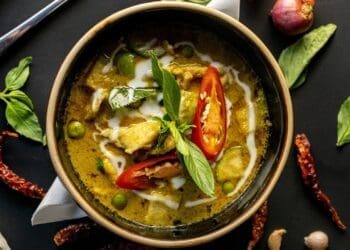 Hot Green Curry Recipe - TheRecipe.Website