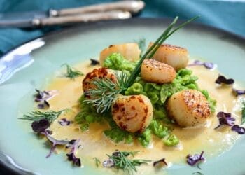 Scallops and Mushy Peas Recipe - TheRecipe.Website