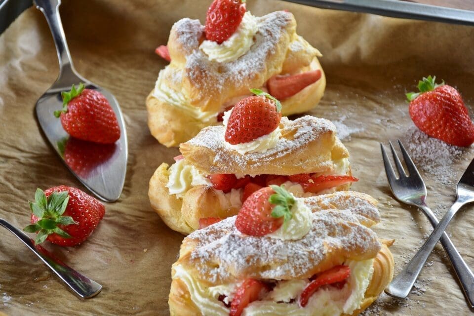 Simple Strawberry Eclairs Recipe - TheRecipe.Website