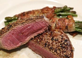 Peppered Steak with Bacon Wrapped Asparagus Recipe - TheRecipe.Website