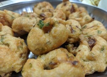 Vada Dahi Sambal Recipe - TheRecipe.Website