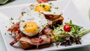 Full Breakfast in One Pan Recipe - TheRecipe.Website