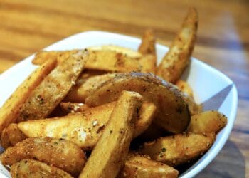 Pepper Potato Wedges Recipe - TheRecipe.Website