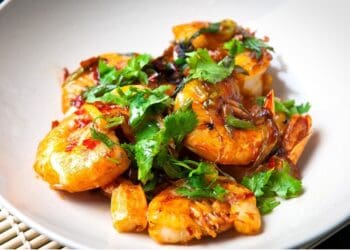 Pan Fried Chilli Shrimp Recipe - TheRecipe.Website