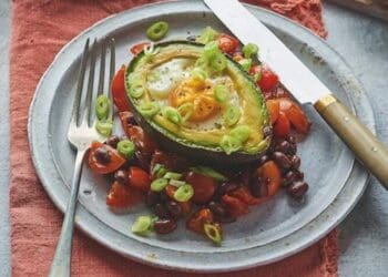 Breakfast Eggs with Avocado and Black Beans Recipe - TheRecipe.Website