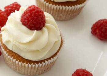Raspberry Cup Cakes Recipe - TheRecipe.Website