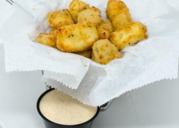 Fried Cheese Curds Recipe - TheRecipe.Website