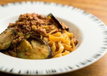 Aubergine Bolognaise Recipe - TheRecipe.Website