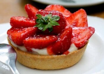 Sweet Strawberry Tart Recipe - TheRecipe.Website