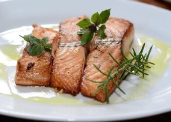 Baked Salmon with a White Wine and Butter Sauce Recipe - TheRecipe.Website