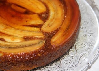 Homemade Banana Cake Recipe - TheRecipe.Website
