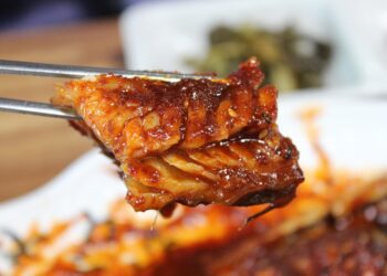 Sumptuous Korean Fish Recipe - TheRecipe.Website