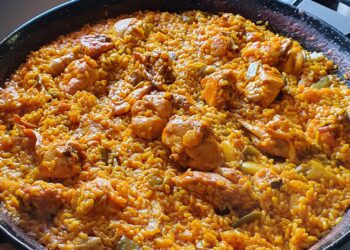 Classic Chicken Paella Recipe - TheRecipe.Website